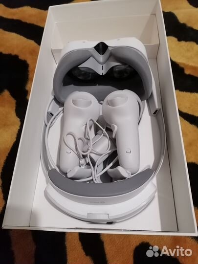 Автономный VR шлем Pico 4 128 Gb