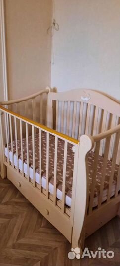 Детская кровать красная звезда (мишка на облаке)