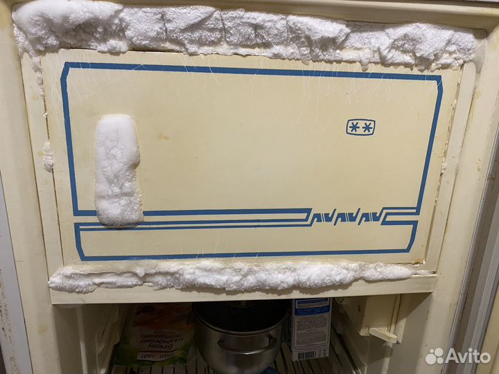 Продается холодильник б/у рабочий