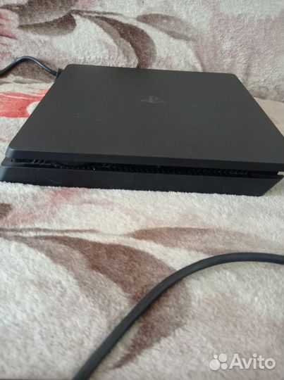 Sony PS4 slim 1tb