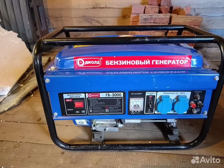 Бензиновый генератор