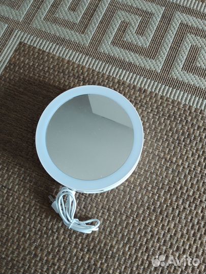 Зеркало с подсветкой