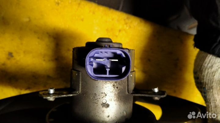 Вентилятор радиатора Renault Logan 2