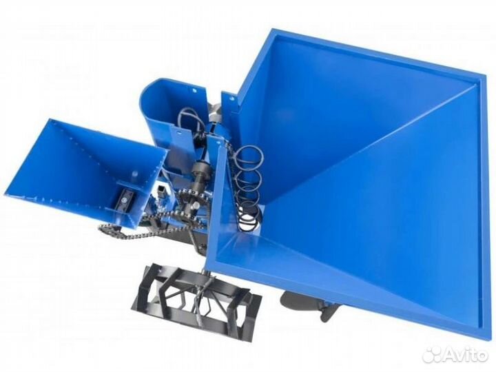 Картофелесажалка с дозатором для удобрений