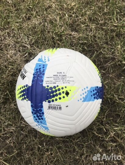 Футбольный мяч nike flight