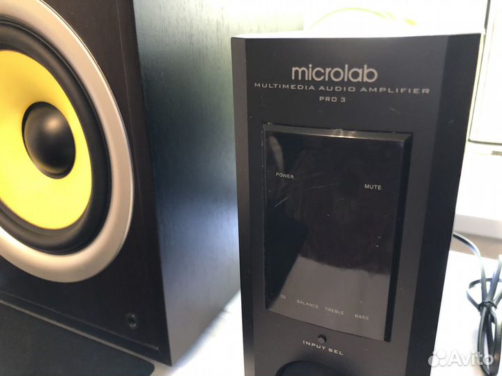 Microlab PRO-3 Hi-Fi 90 Вт активные колонки 2.0