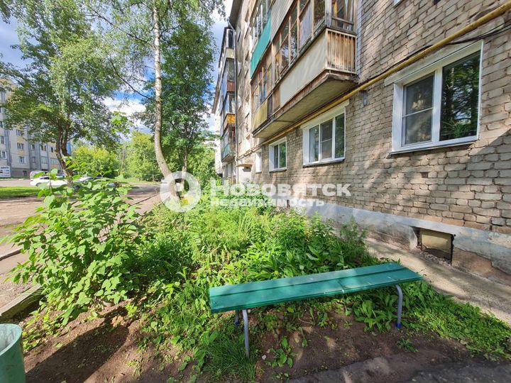 2-к. квартира, 46 м², 5/5 эт.