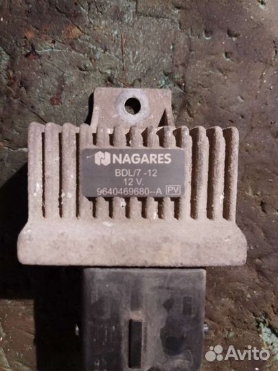 Реле свечей накала Меган 2