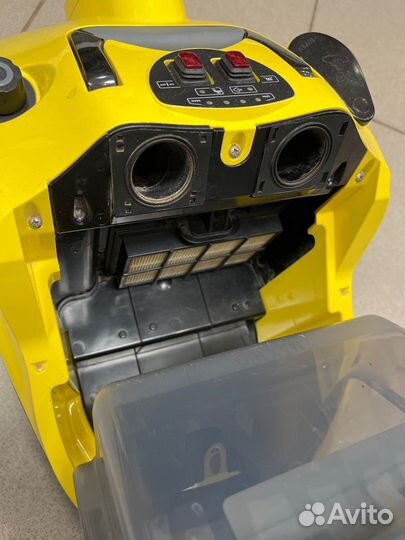 Паровой пылесос Karcher SV7