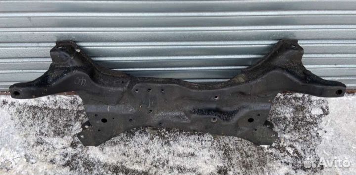 Подрамник передний Mitsubishi Lancer 9