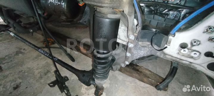 Амортизатор кабины передний Scania P 5 2011