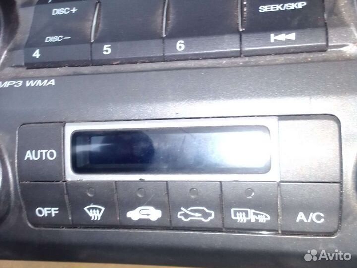 Магнитола honda civic 4D в сборе 06-12г