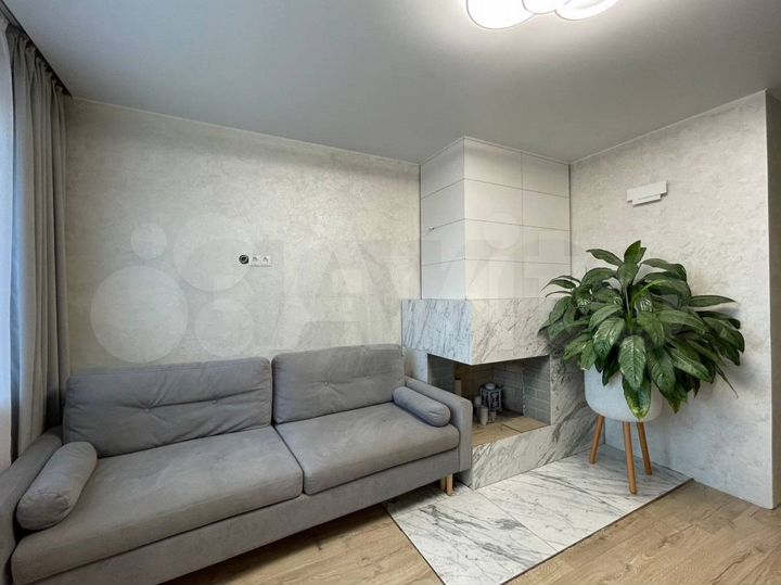 Дом 172,5 м² на участке 7 сот.