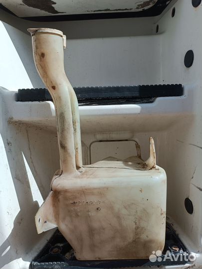 Бачок омывателя