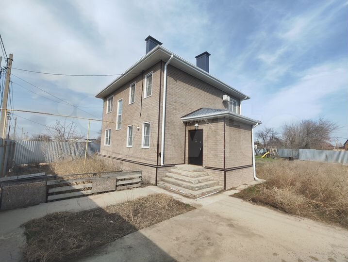 Коттедж 154,4 м² на участке 14,2 сот.