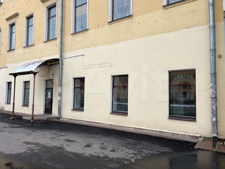 Свободного назначения, 358 м²