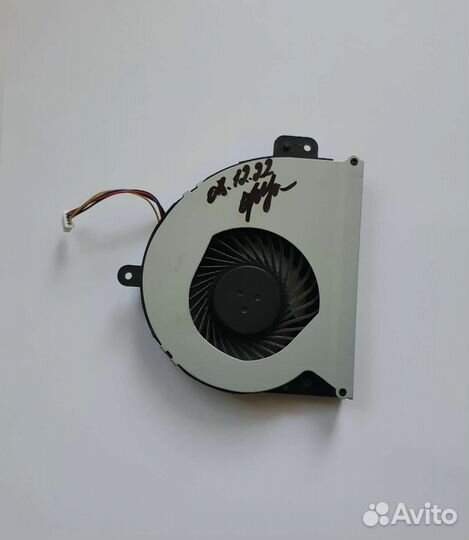 Вентилятор (кулер) для ноутбука