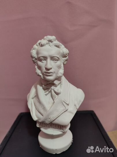 Бюст Пушкина 13 см светящийся