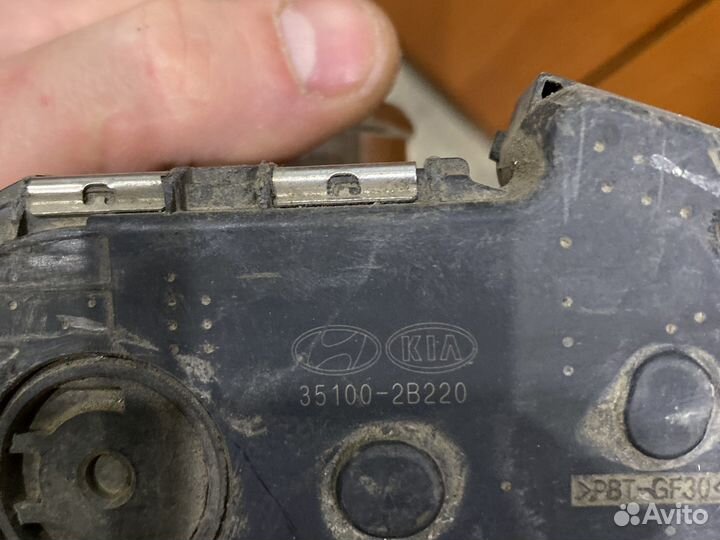 Дроссельная заслонка 35100-2B220 Kia Hyundai G4FG