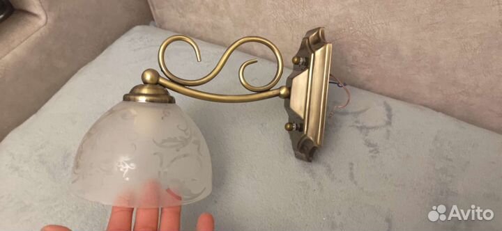 Настенный светильник бра