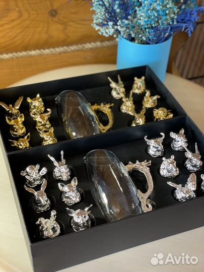 Прдарочный короб с рюмками