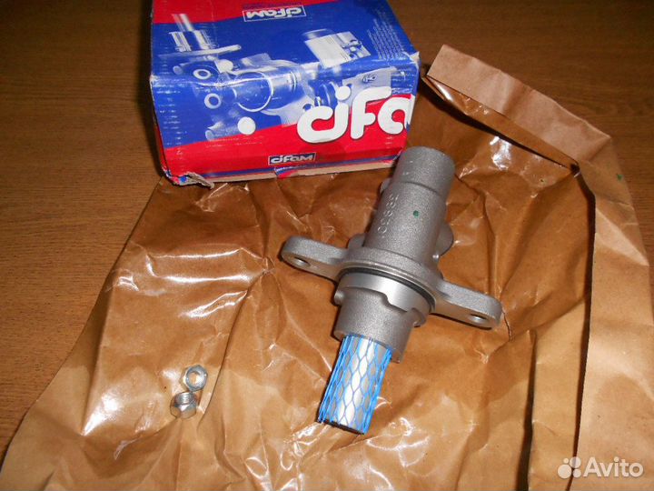 Toyota Auris/Corolla Главный Тормозной Цилиндр