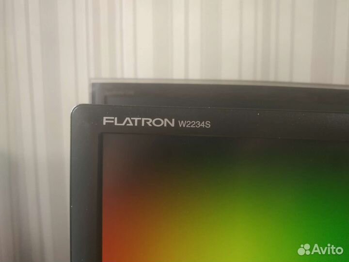 Монитор LG W2234S 22