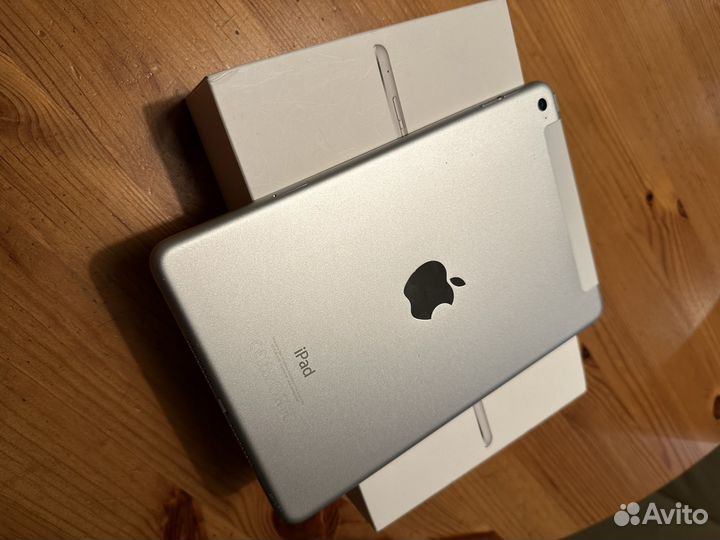 iPad mini 4 128gb cellular