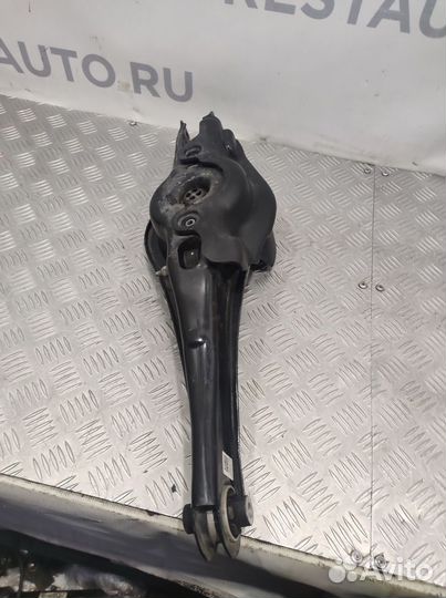 Рычаг задний Volkswagen Tiguan