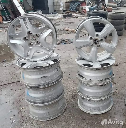 Комплект литых дисков R16 5-114.3