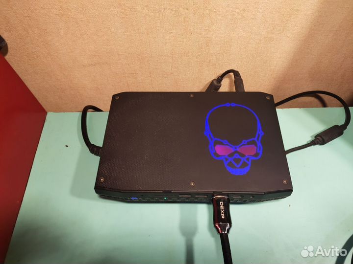 Компьютер мини-пк Intel Nuc