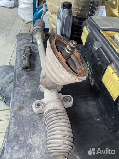 Рулевая рейка toyota echo (левый руль ) сухая