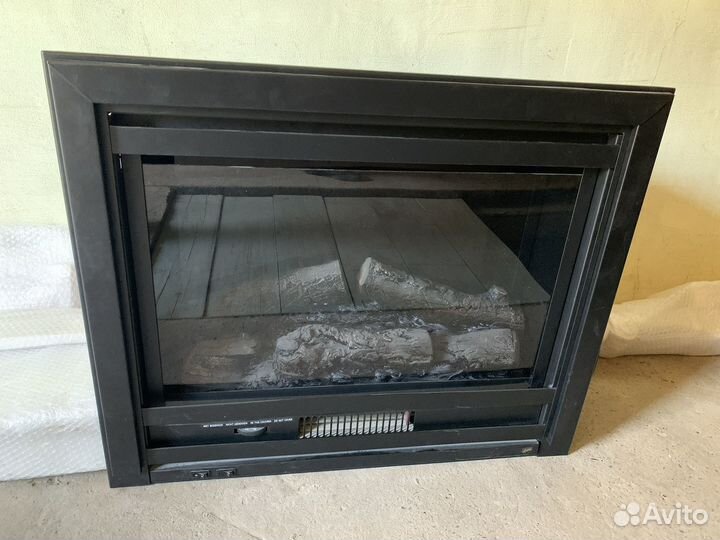 Мраморный камин с очагом