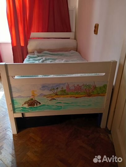 Кровать детская