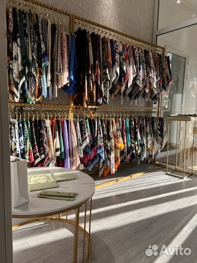 Рейлы 2 шт, размер одной Высота 1.90 Ширина 1.70