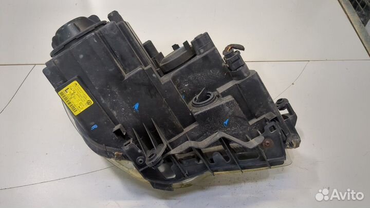 Фара (передняя) Volkswagen Touran, 2008