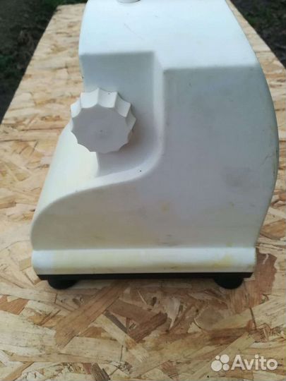 Мясорубка электрическая