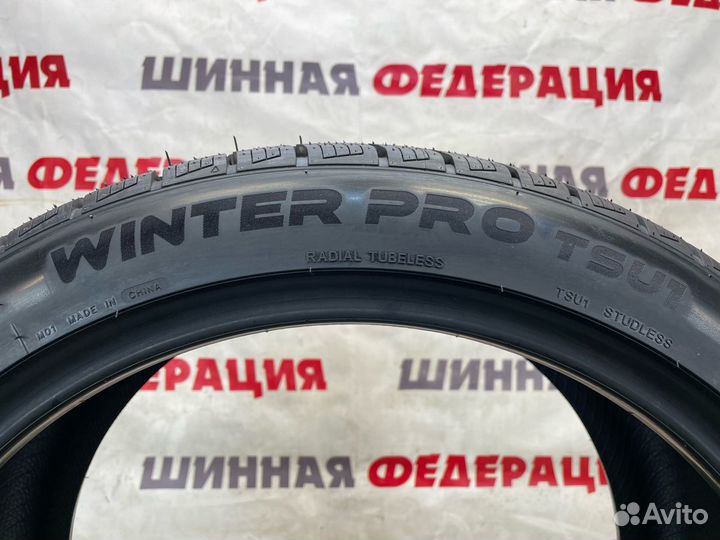 Tourador Winter Pro TSU1 275/35 R20 102V