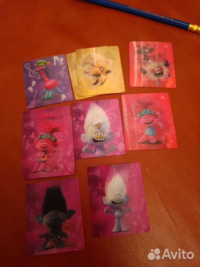 Большая коробка киндер сюрприза, фигурки