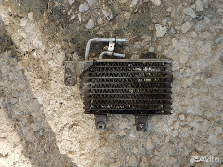 Радиатор масляный Hyundai Tucson 1