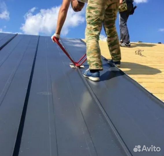 Бригада строителей