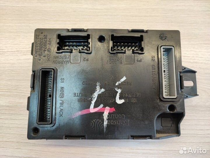 Блок комфорта Renault Logan