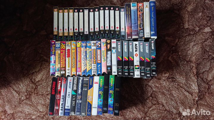 Видеомагнитофон кассеты