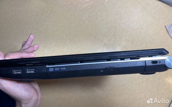 Ноутбук Acer aspire v3-551