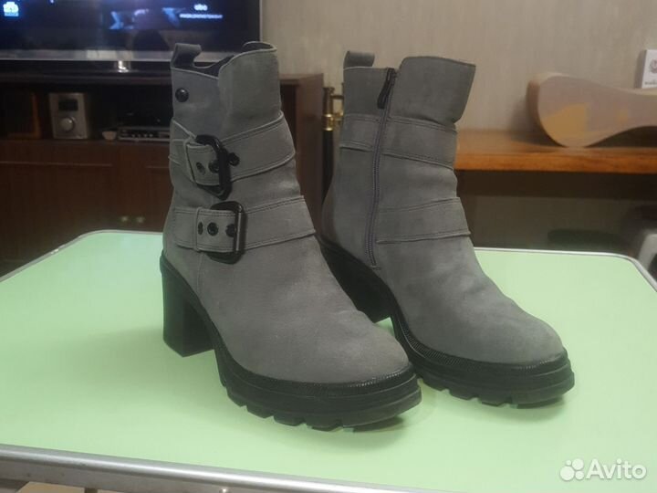 Полусапоги женские 40 размер