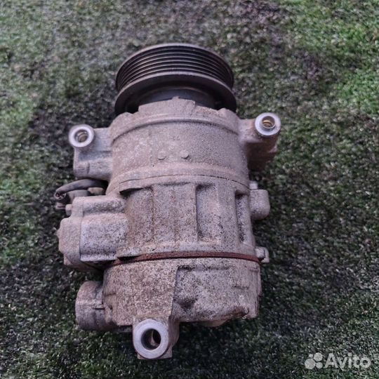 Компрессор кондиционера Audi A4 B7 2.0tfsi