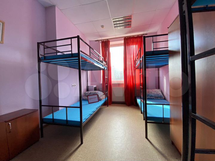 Комната 14 м² в > 9-к., 5/5 эт.