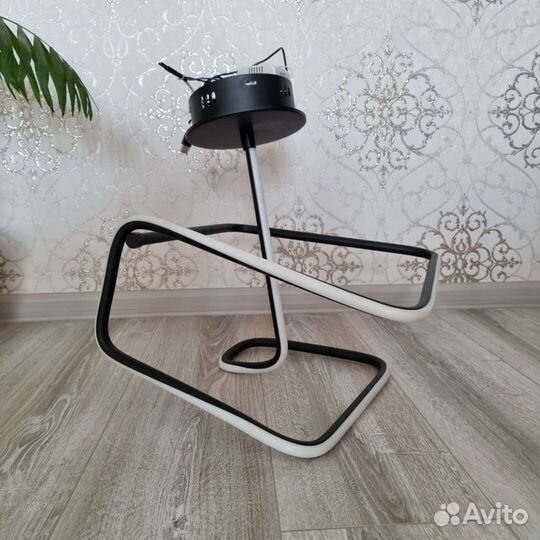 Люстра потолочная подвесная бу