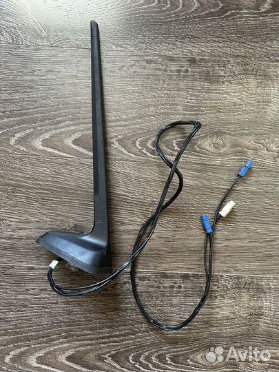 Антенна Renault Arkana 2019 282178147R