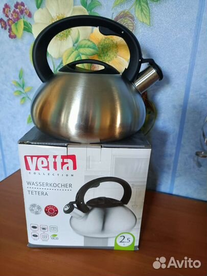 Чайник со свистком новый